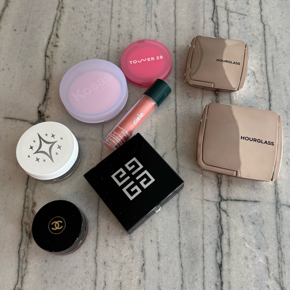 Makeup Bundle (8)